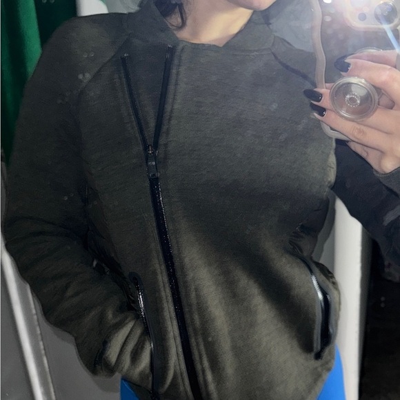 Nike jacket - Picture 6 of 6